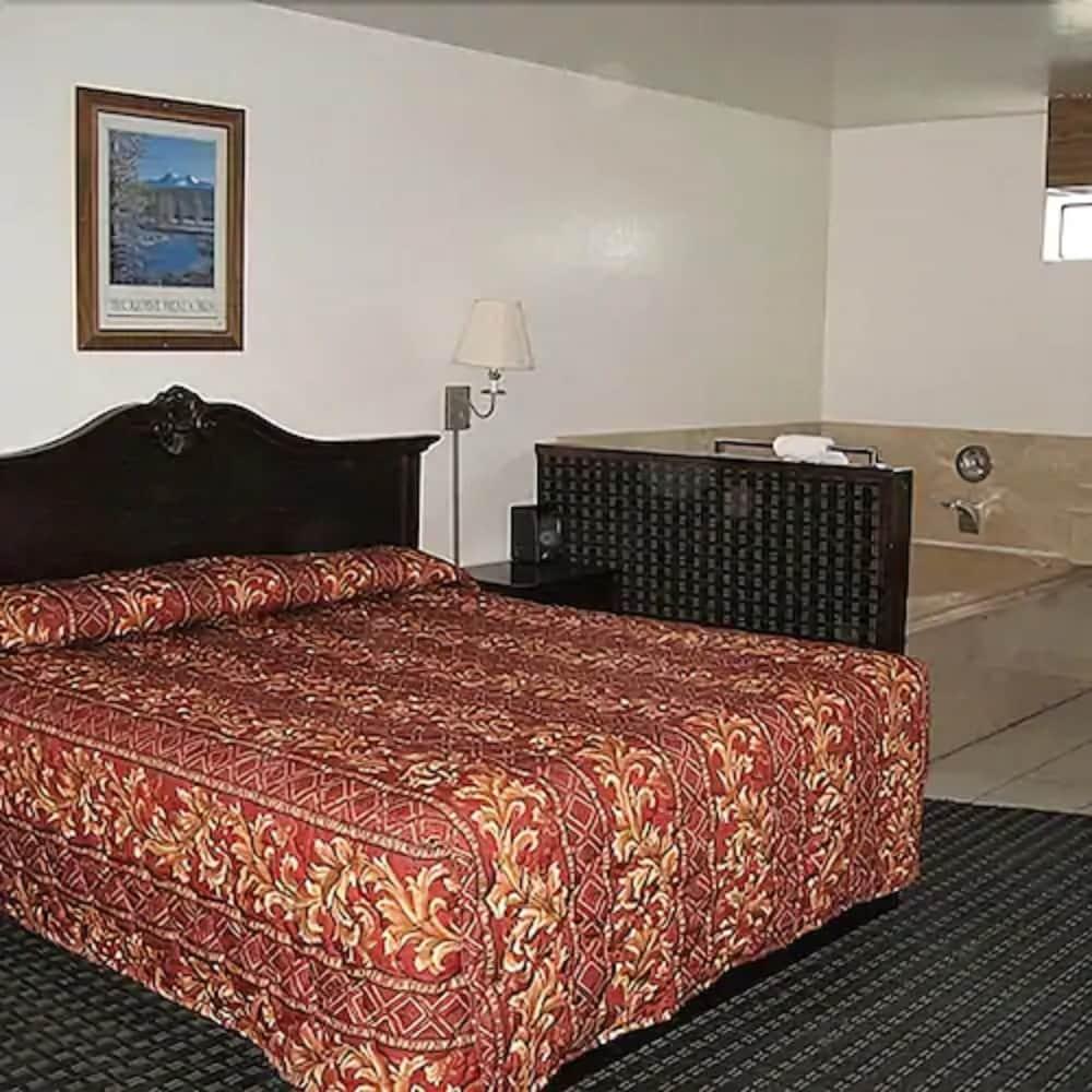 Jamestown Railtown Motel Екстериор снимка