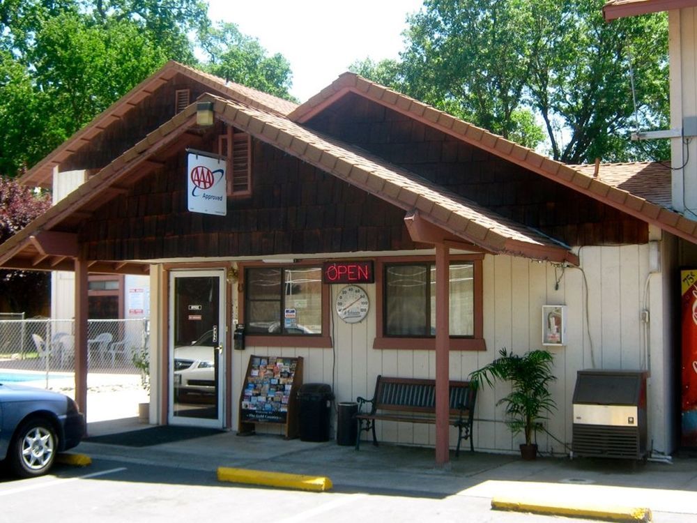 Jamestown Railtown Motel Екстериор снимка