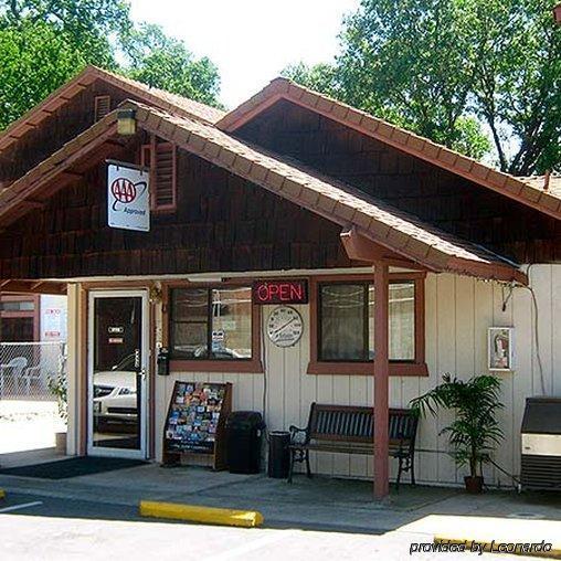 Jamestown Railtown Motel Екстериор снимка