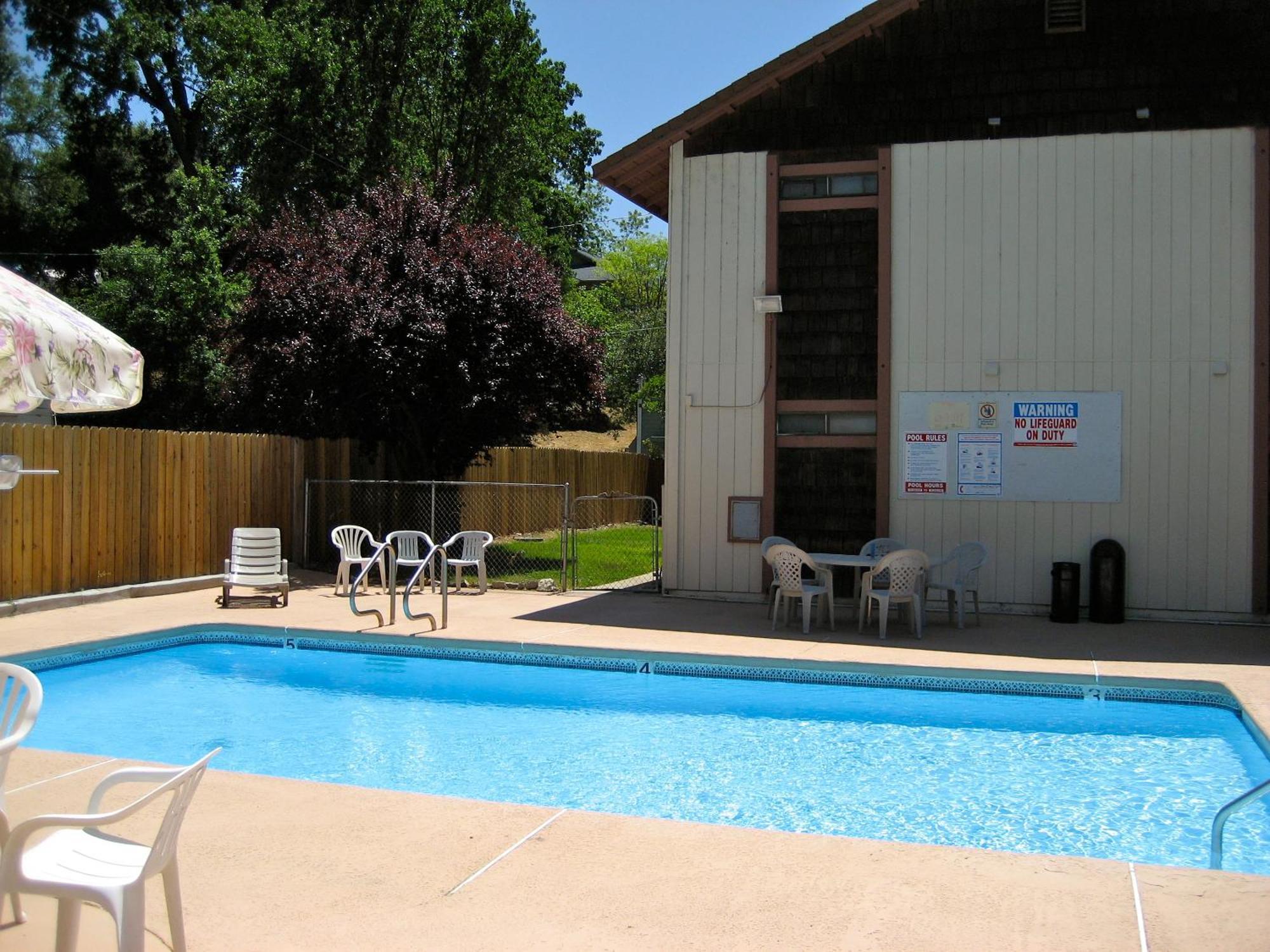 Jamestown Railtown Motel Екстериор снимка
